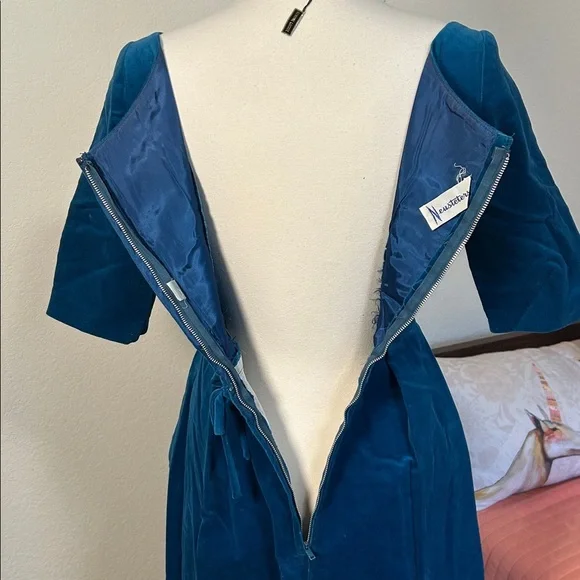 Vintage 1950-60s Teal Blue Velvet Maxi Cocktail Dress Neusteters Denver CO sz XS - Picture 9 of 16